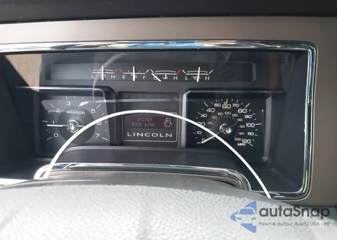 2011 Lincoln Navigator from USA, damaged, VIN 5LMJJ2H58BEJ04179